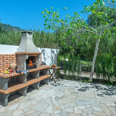 Owl Sion - Exclusive Holidays Pollenca