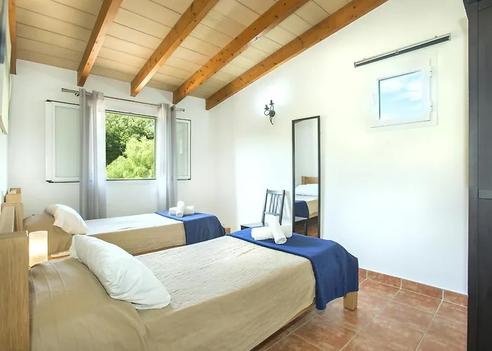 Вілла Owl Sion - Exclusive Holidays *