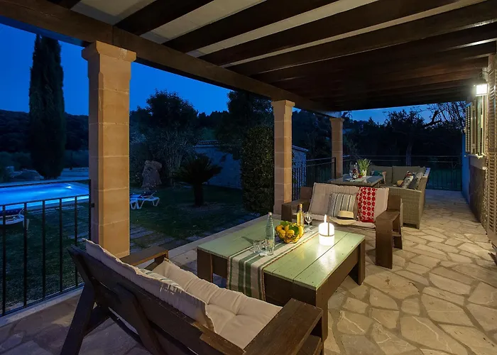 Owl Sion - Exclusive Holidays Willa