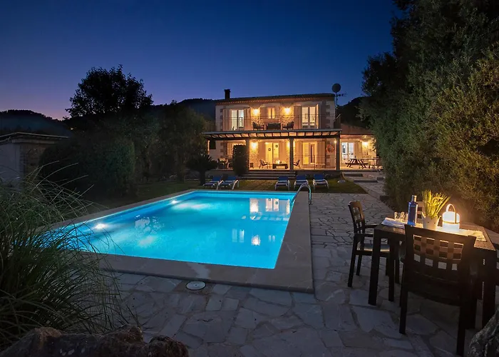 Owl Sion - Exclusive Holidays Willa